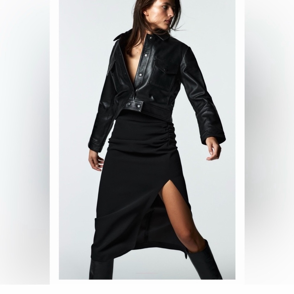 Zara Black Midi Skirt